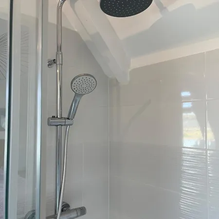Homestay szállás Privee Avec - Piscine - Proche Angers *